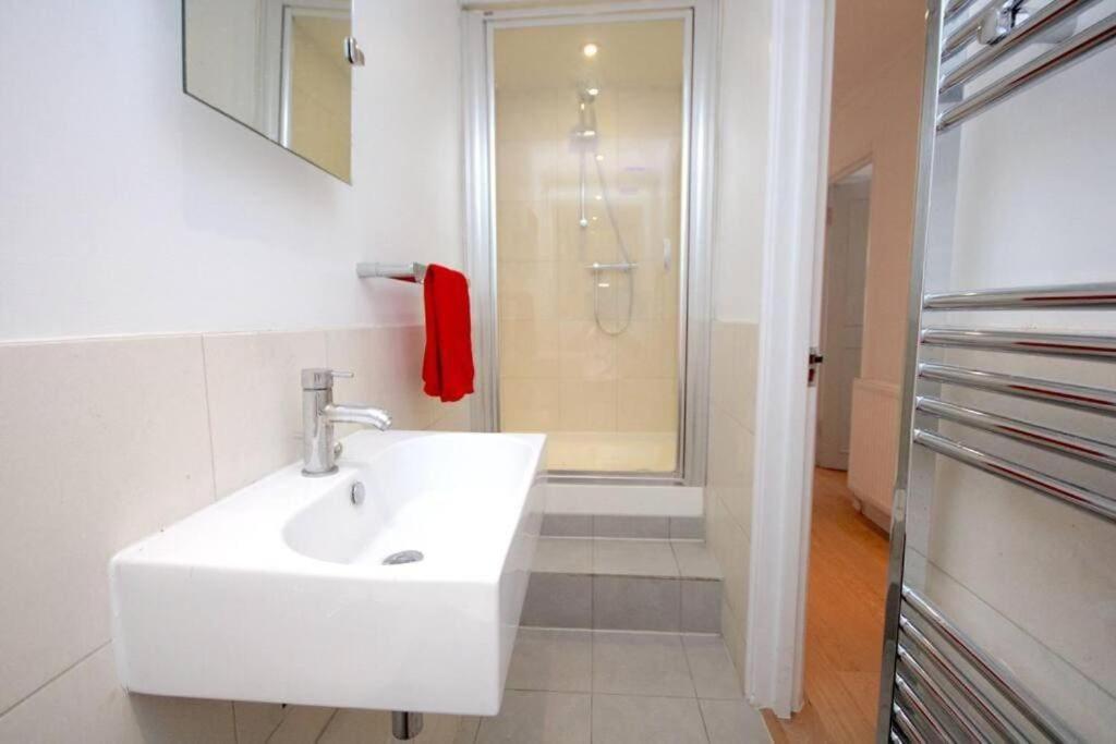 Lovely Kensington Flat Λονδίνο Εξωτερικό φωτογραφία